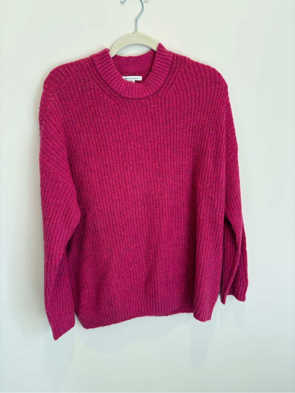 American Eagle Outfitters Men's Crewneck Sweater - Fuchsia